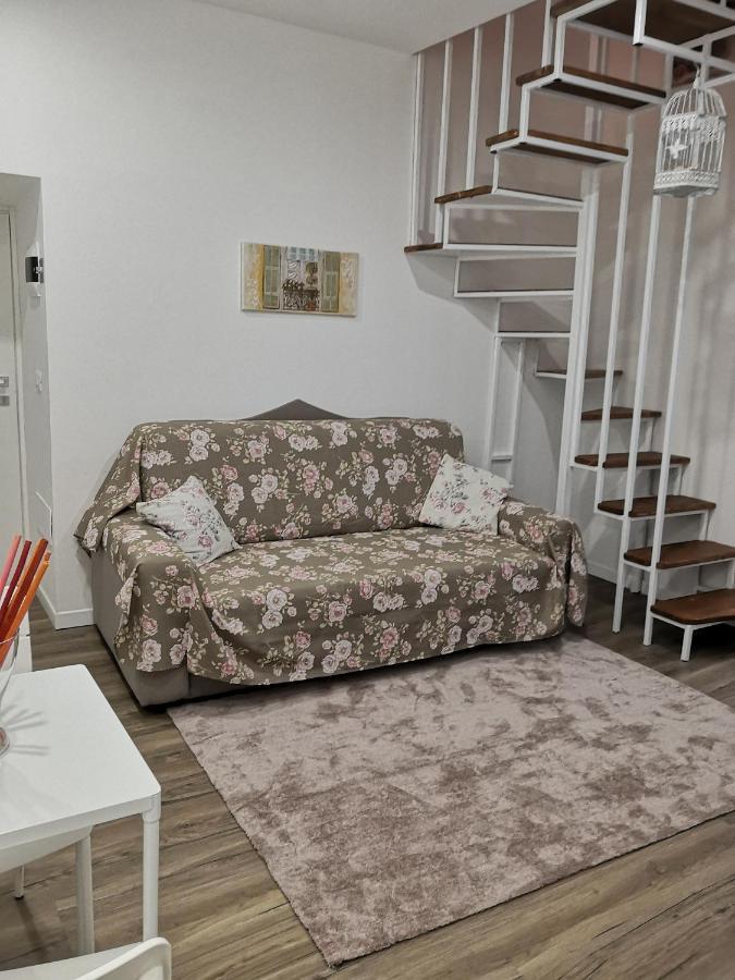 Il Centro Guest House Наполи Екстериор снимка